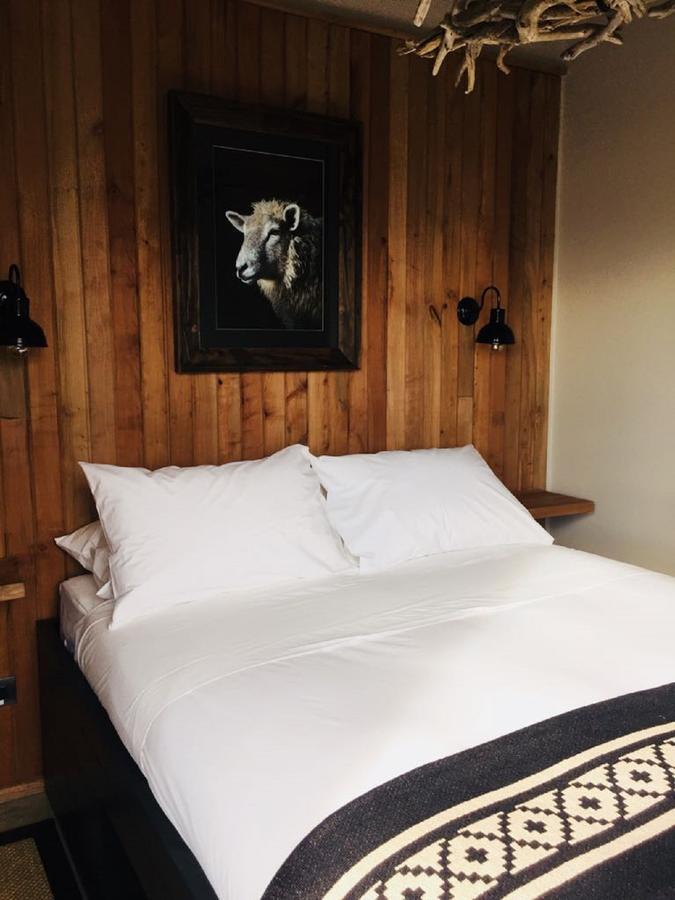 Hostal Boutique Factoria Patagonia プエルト・ナタレス エクステリア 写真