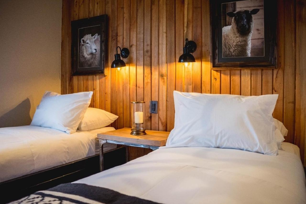 Hostal Boutique Factoria Patagonia プエルト・ナタレス エクステリア 写真